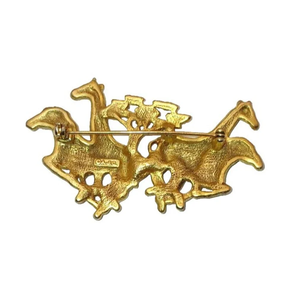 Vintage AJC African Safari Animals Giraffe Zebra Brooch Pin Brushed Gold Tone